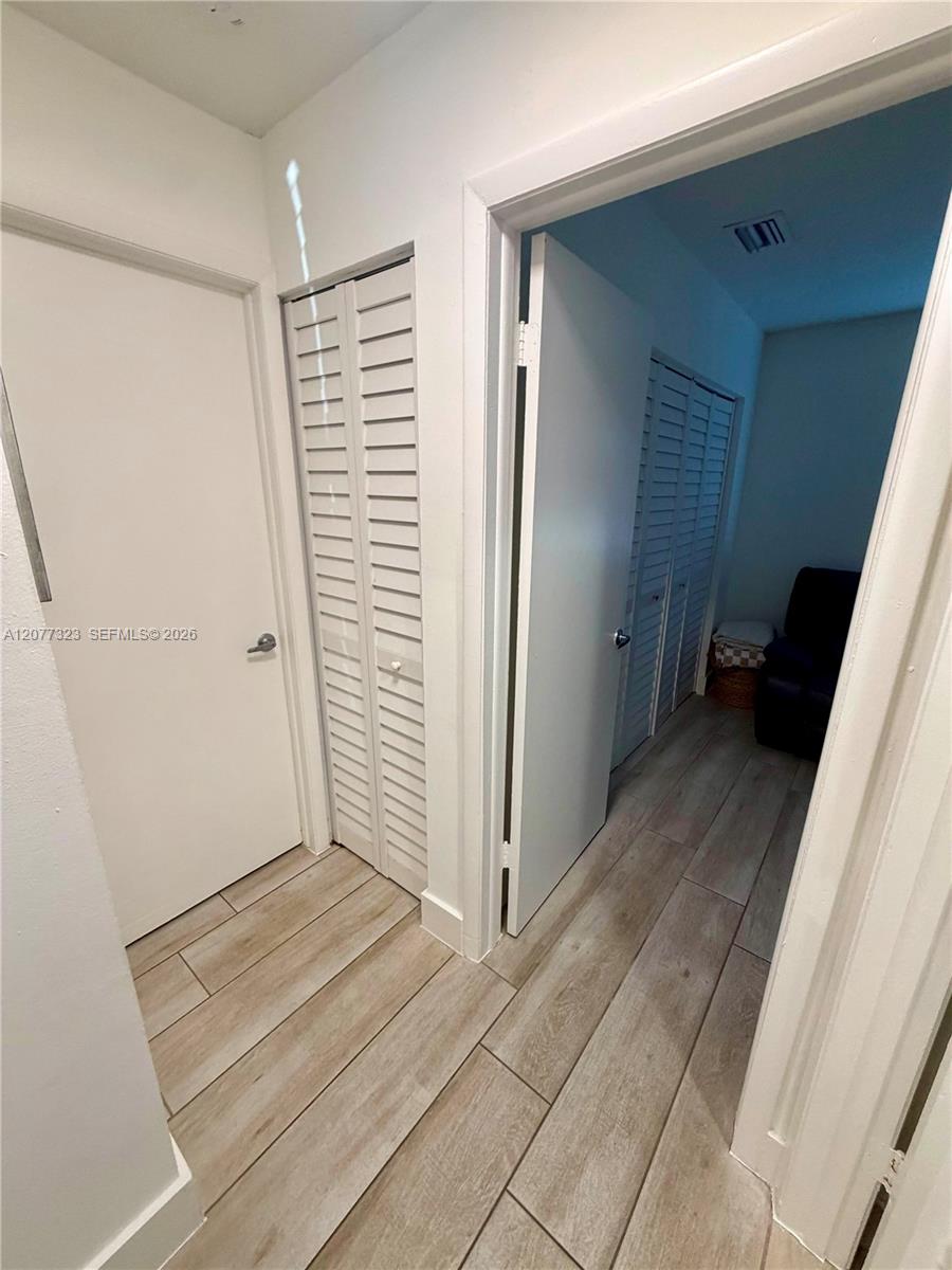 13241 Sw 17th Lane 23-3 Property Photo 8