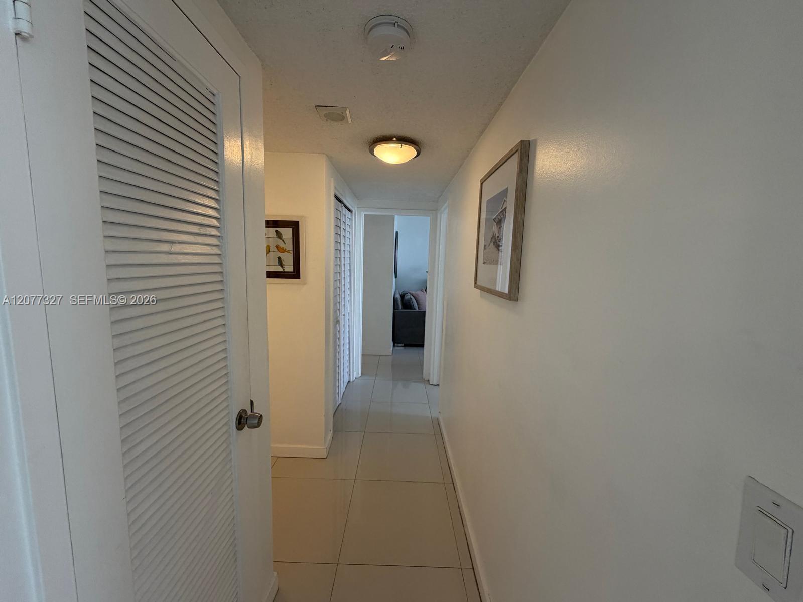 3725 S Ocean Drive 1517 Property Photo 17