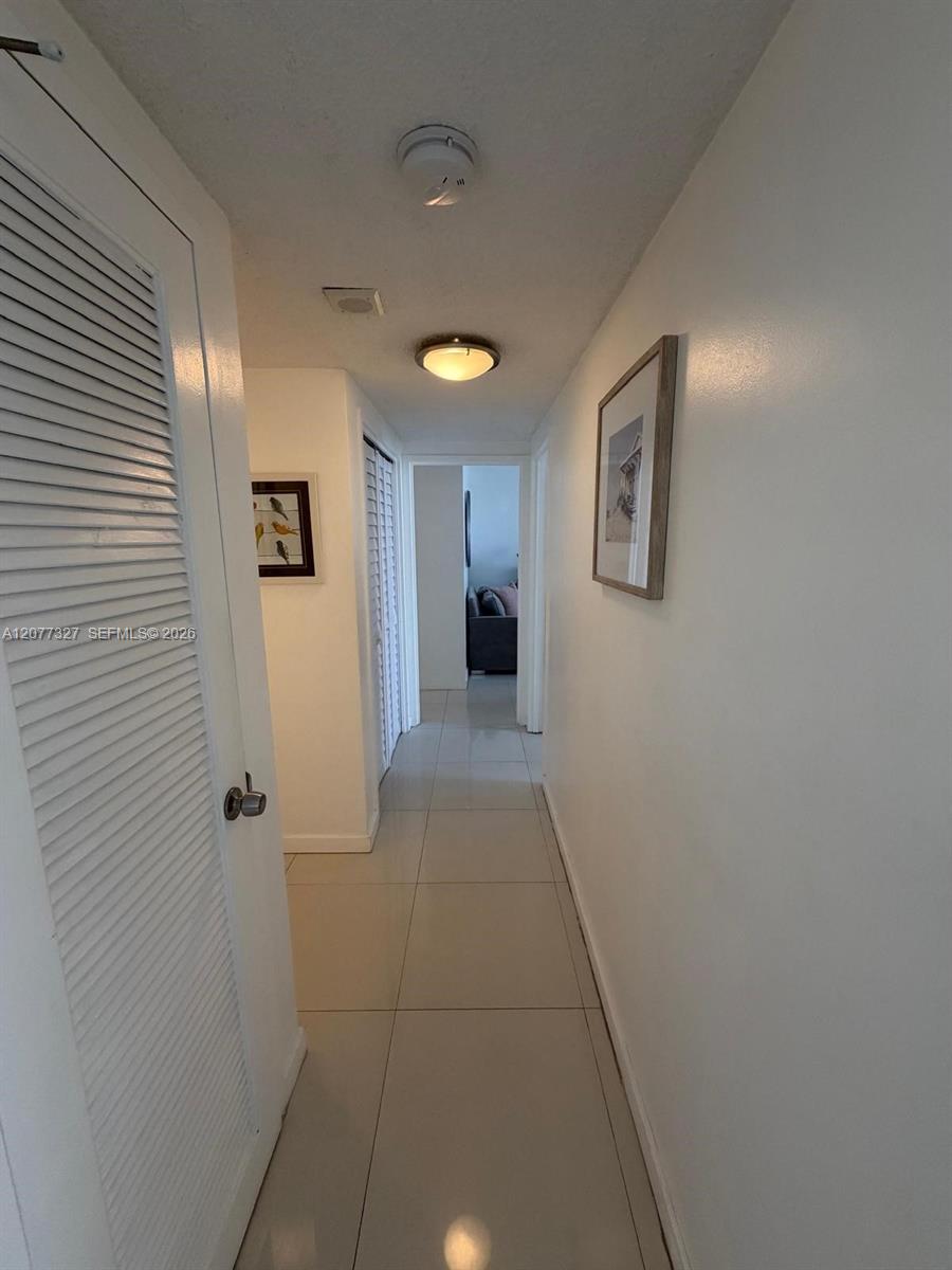 3725 S Ocean Drive 1517 Property Photo 27