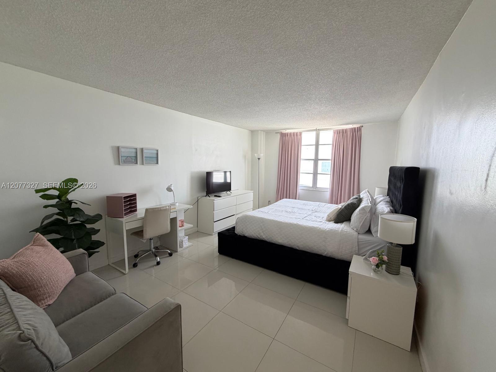 3725 S Ocean Drive 1517 Property Photo 28