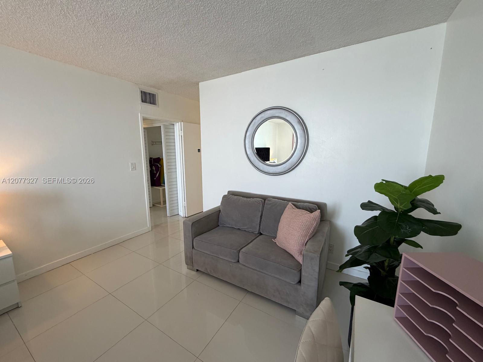 3725 S Ocean Drive 1517 Property Photo 35