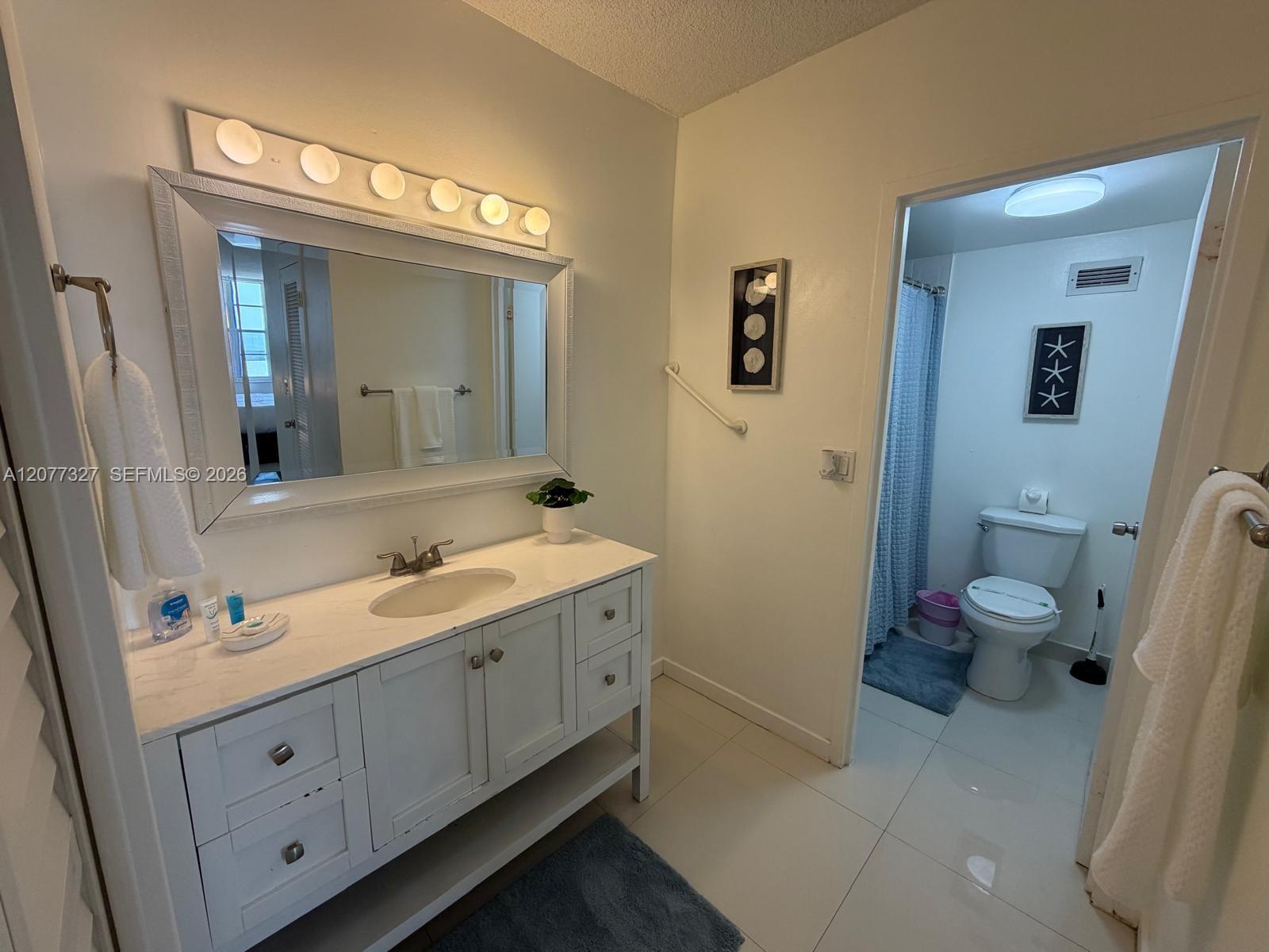 3725 S Ocean Drive 1517 Property Photo 39