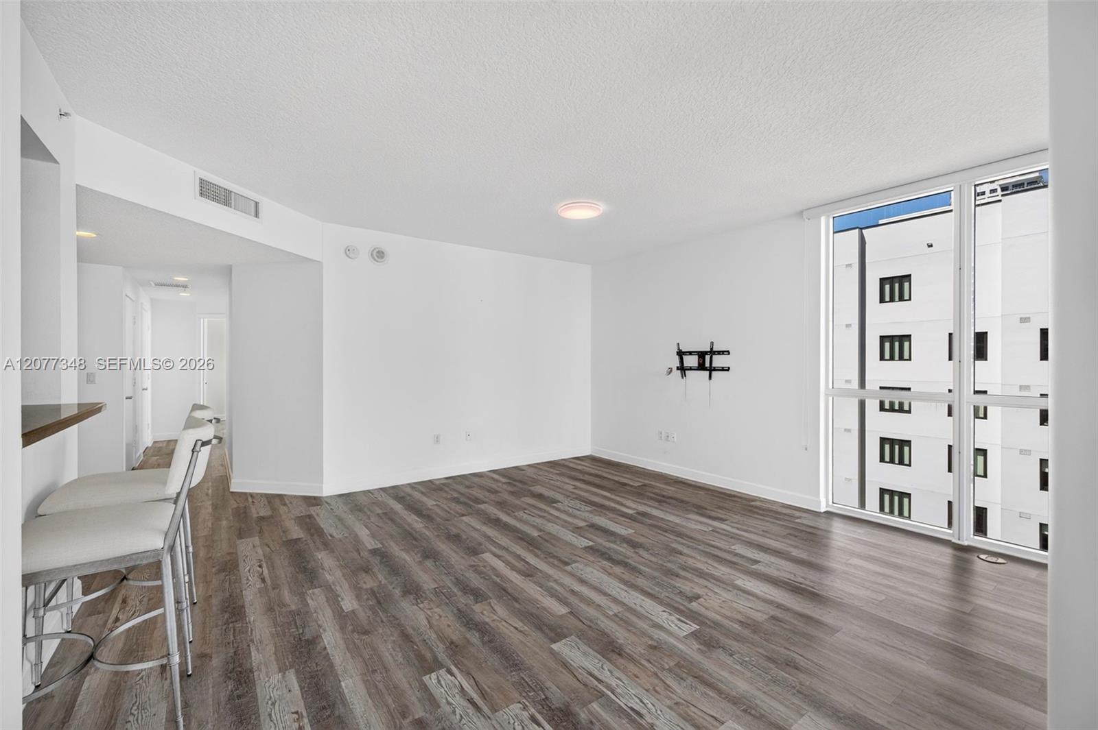 111 Se 8th Avenue 705 Property Photo 18