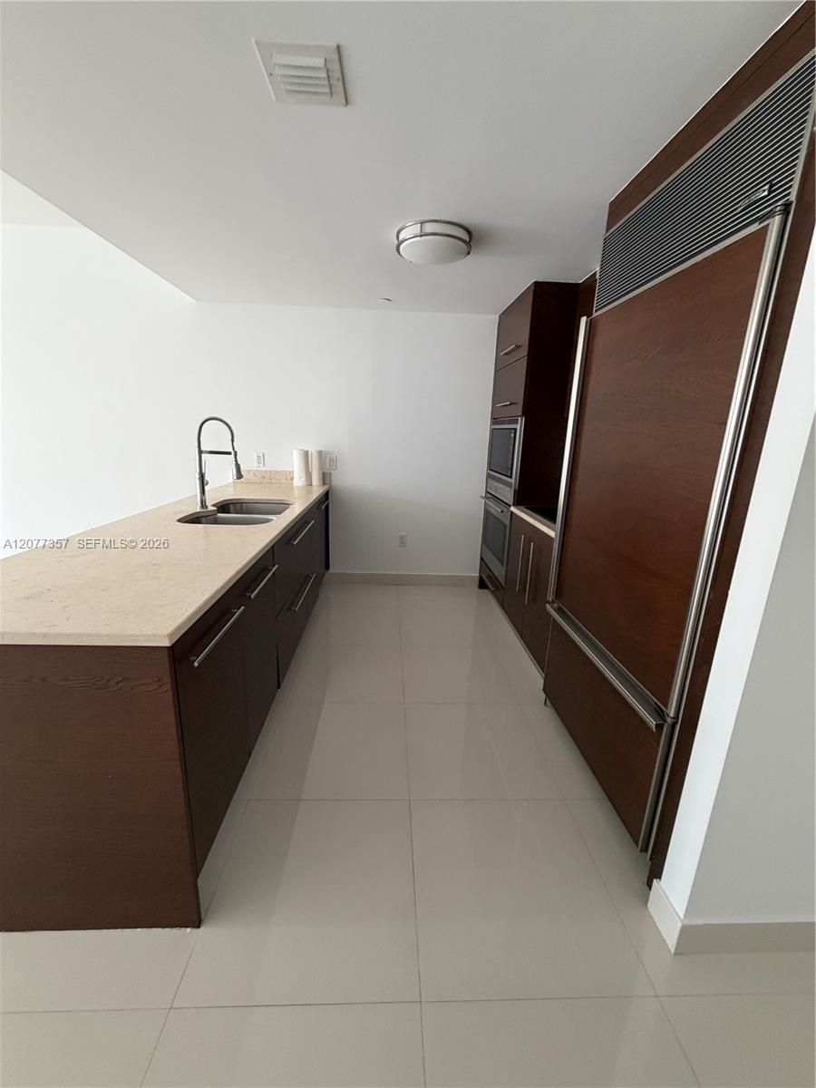 A12077357 Property Photo 7