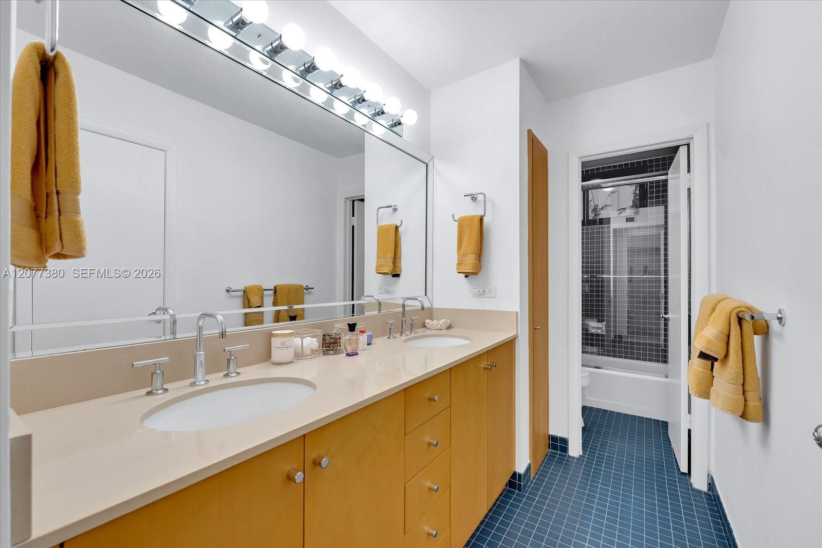 279 N Hibiscus Drive Property Photo 45