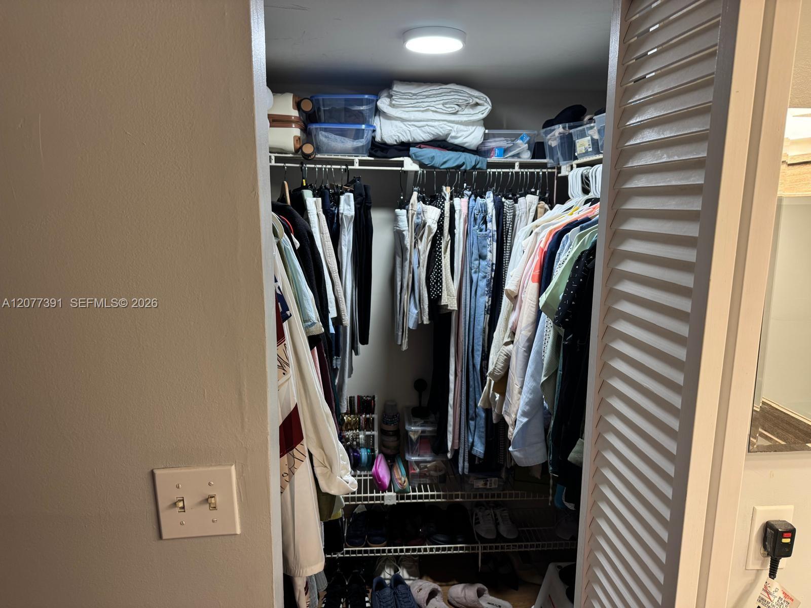 A12077391 Property Photo 12