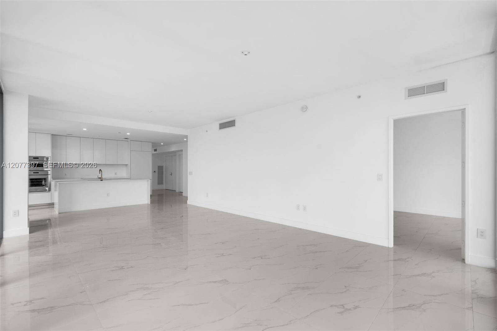 700 Ne 24 2607 Property Photo 20