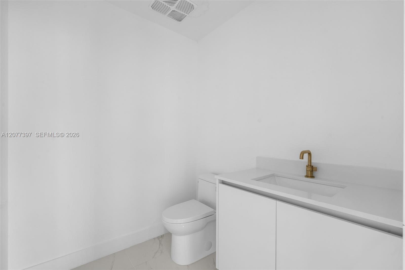 700 Ne 24 2607 Property Photo 30