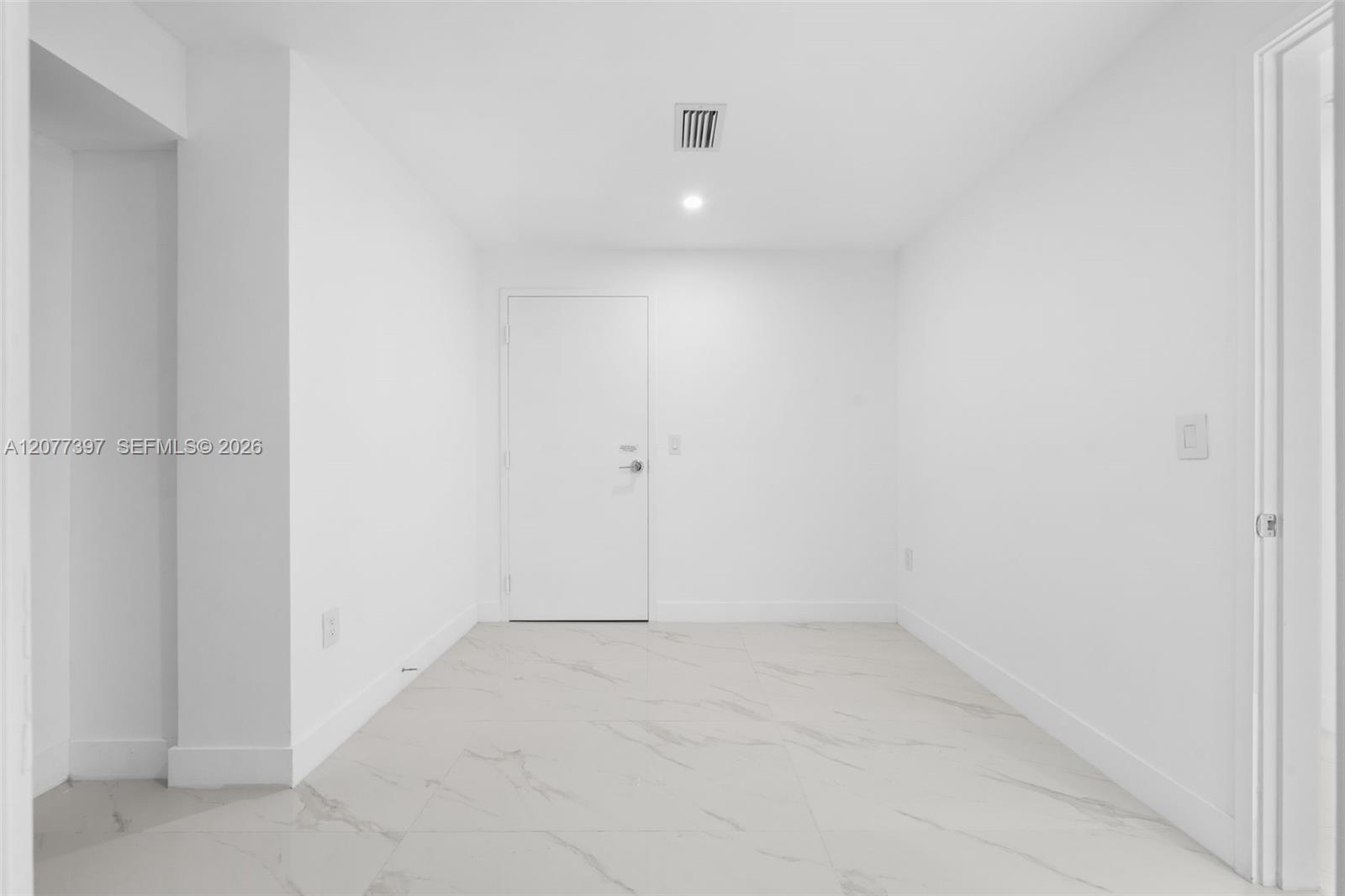 700 Ne 24 2607 Property Photo 53