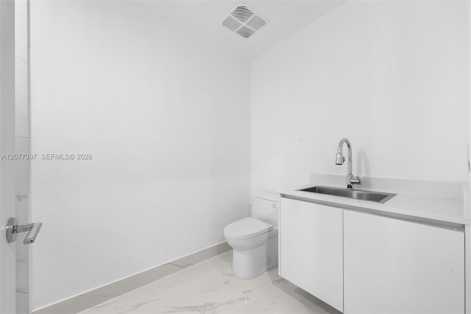 700 Ne 24 2607 Property Photo 55