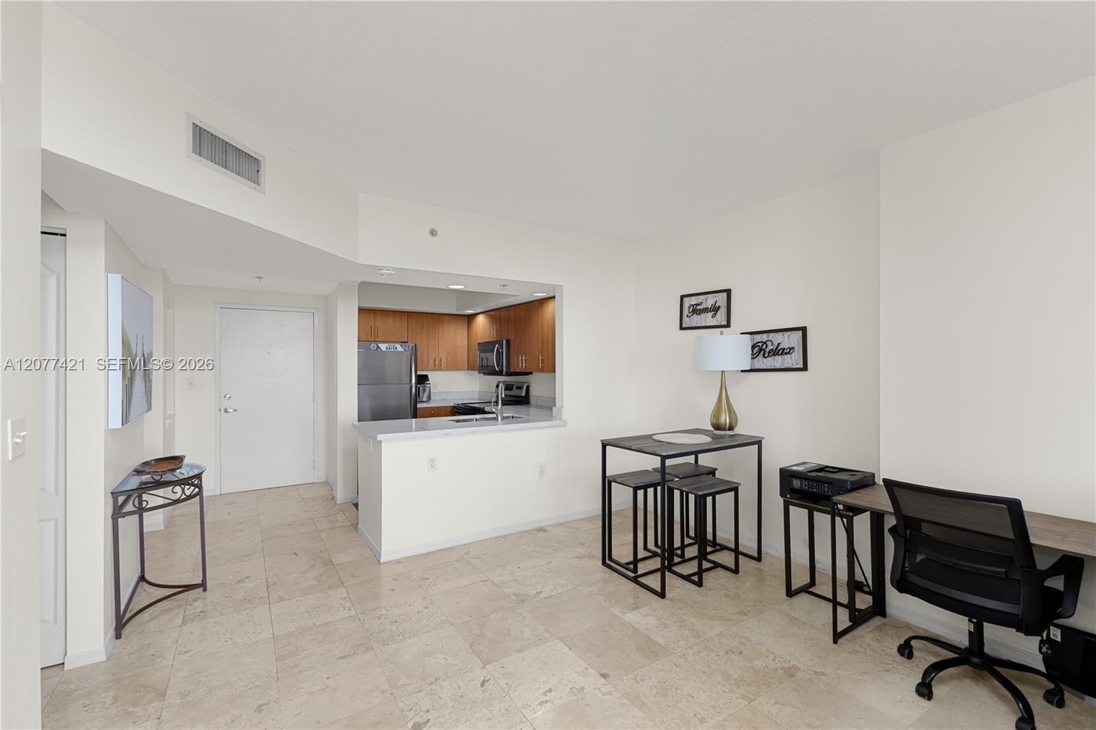 100 N Federal Highway 622 Property Photo 5