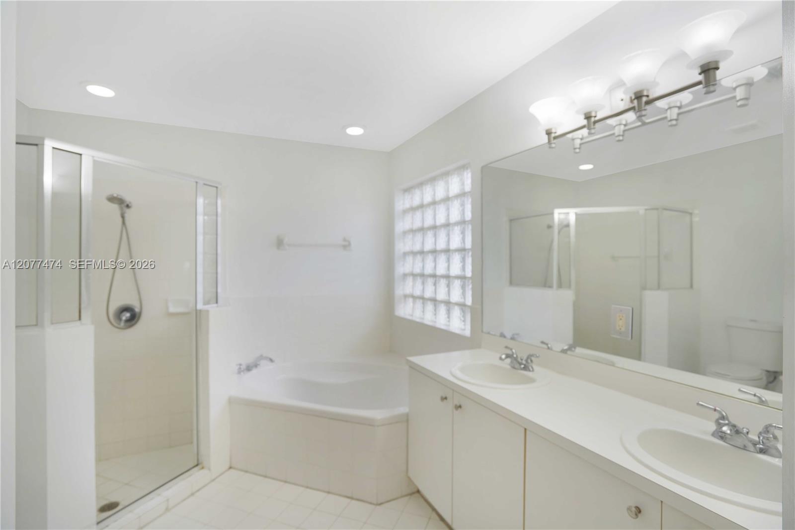 13950 Sw 155th Court 13950 Property Photo 6