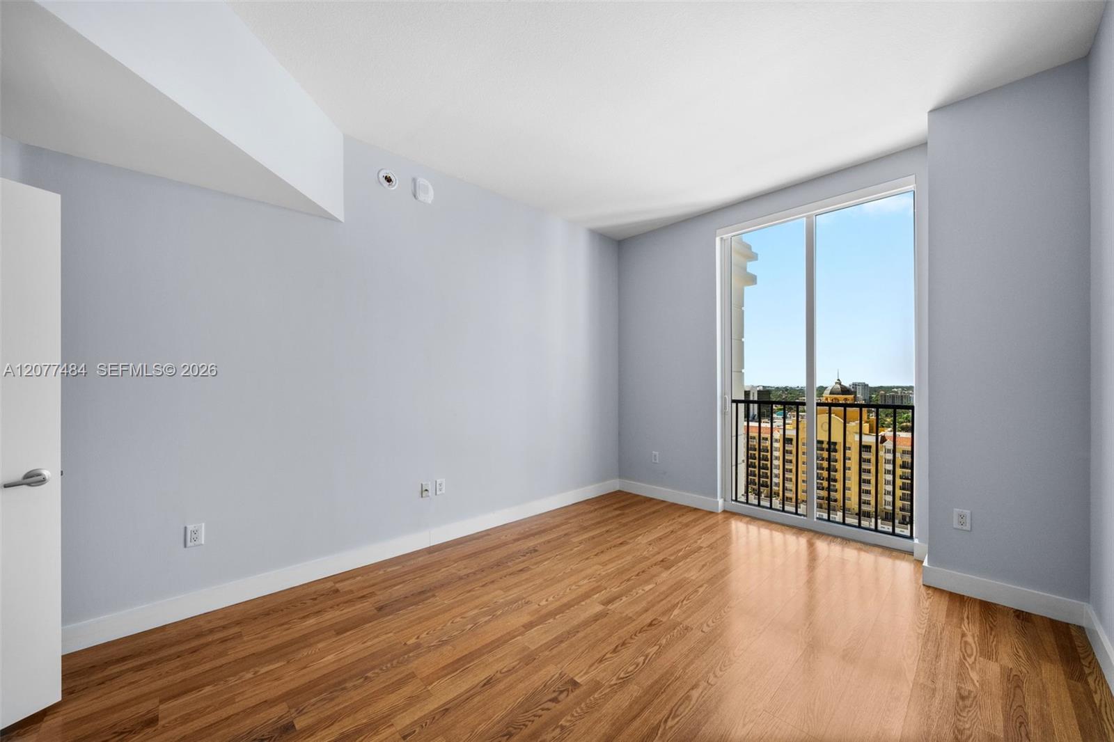 10 Aragon Avenue 1601 Property Photo 13