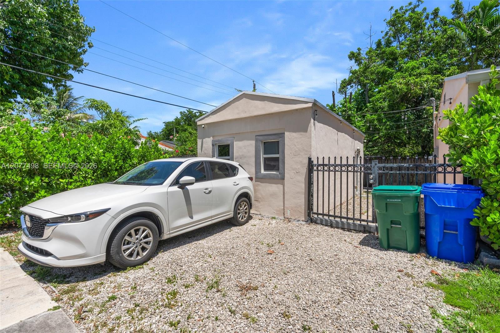 4901 Nw 10th Avenue 2 Property Photo 1