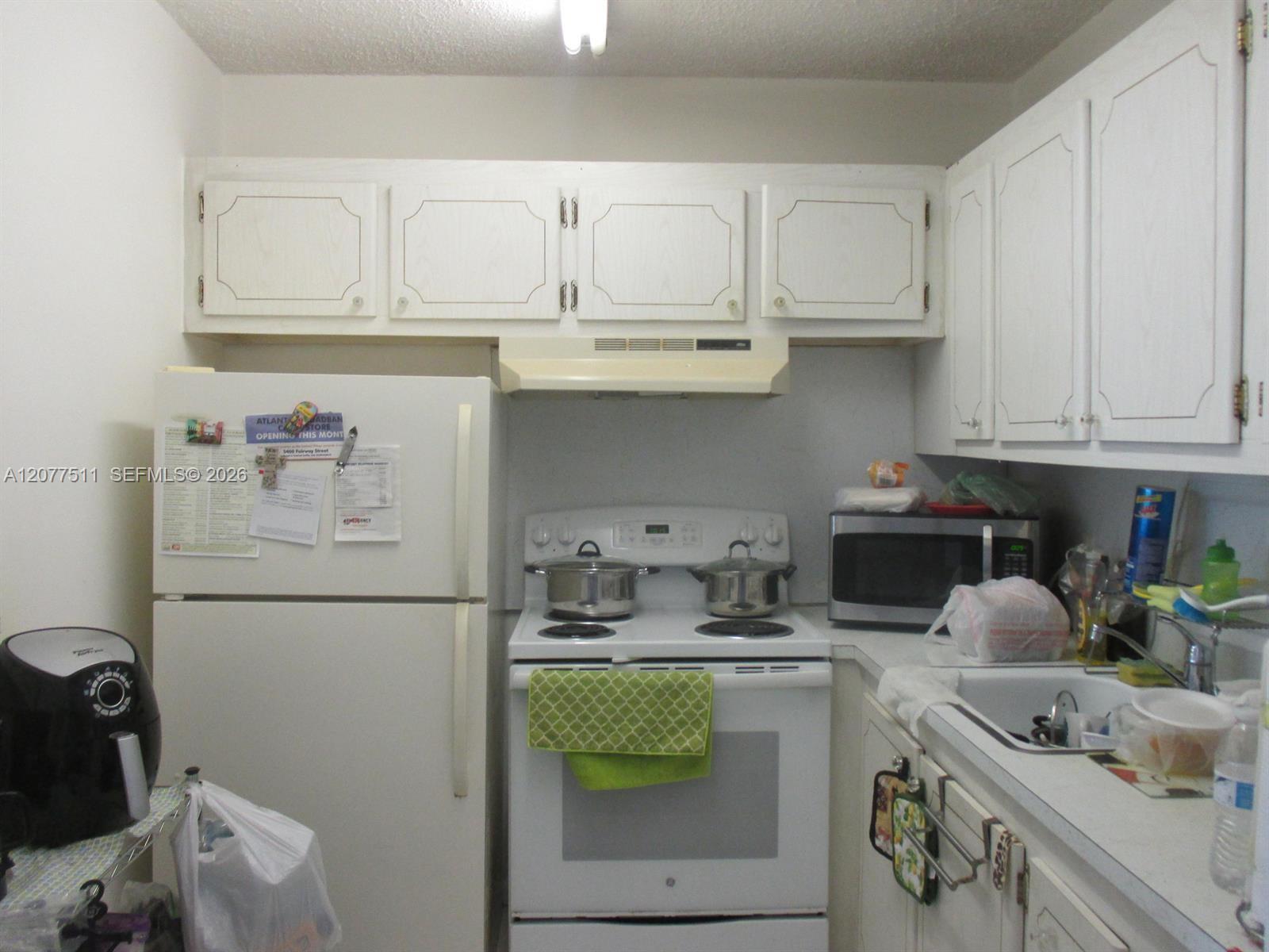 95 Kent F #95 Property Photo 5