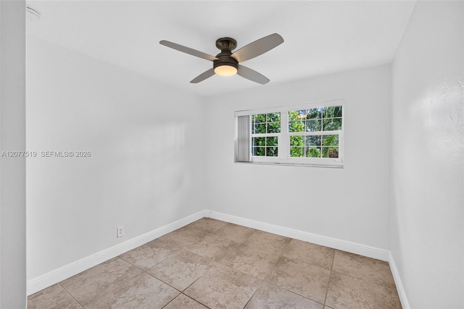 2061 Sw 38th Avenue Property Photo 26