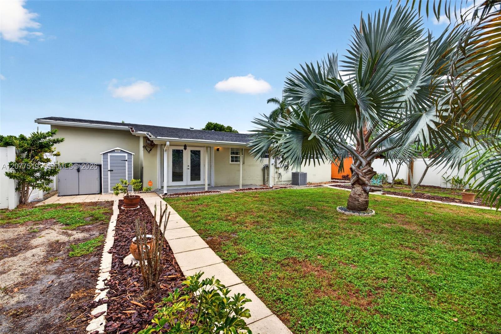 2061 Sw 38th Avenue Property Photo 44