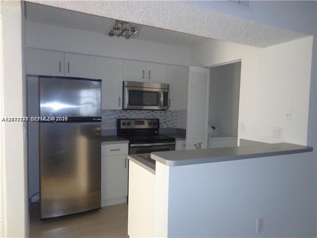 1267 Sw 46th Avenue 2315 Property Photo 2