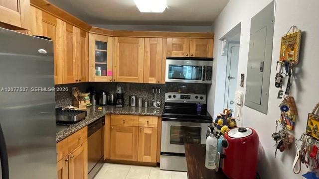 100 Lakeview Drive 103 Property Photo 6