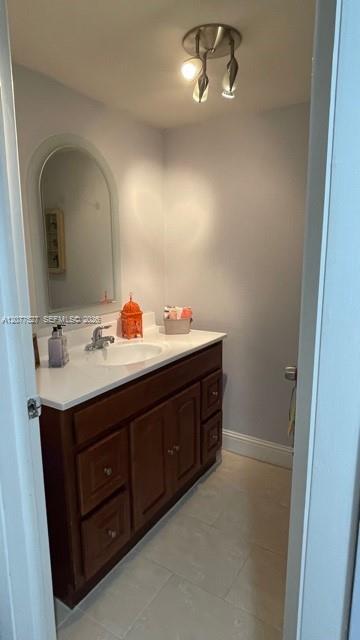 100 Lakeview Drive 103 Property Photo 13