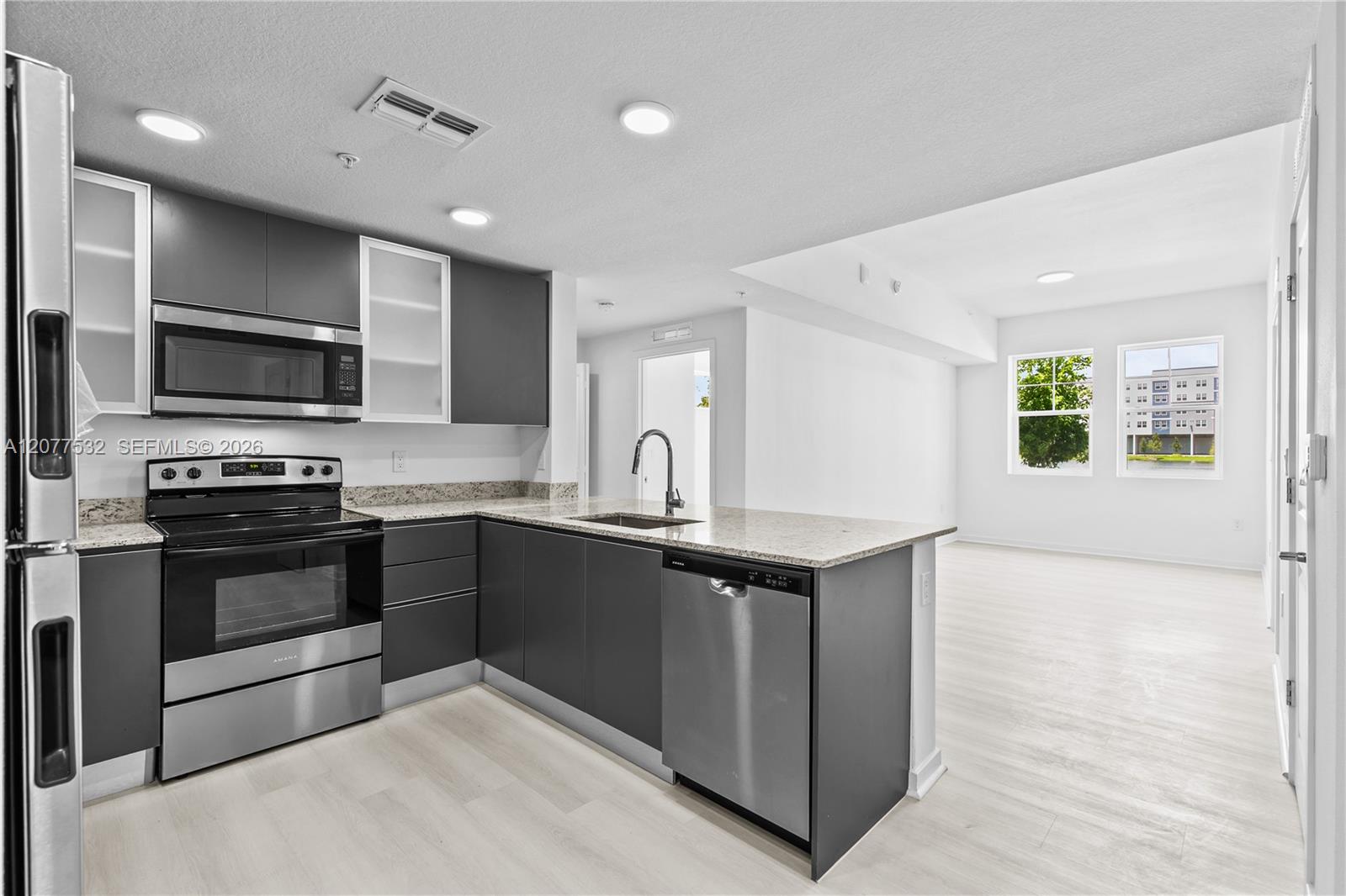 5579 Millenia Park 121 Property Photo 1