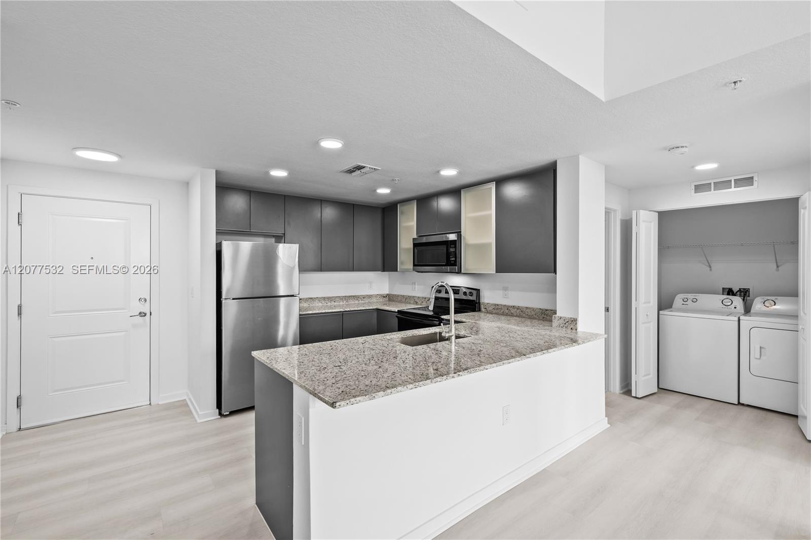 5579 Millenia Park 121 Property Photo 7