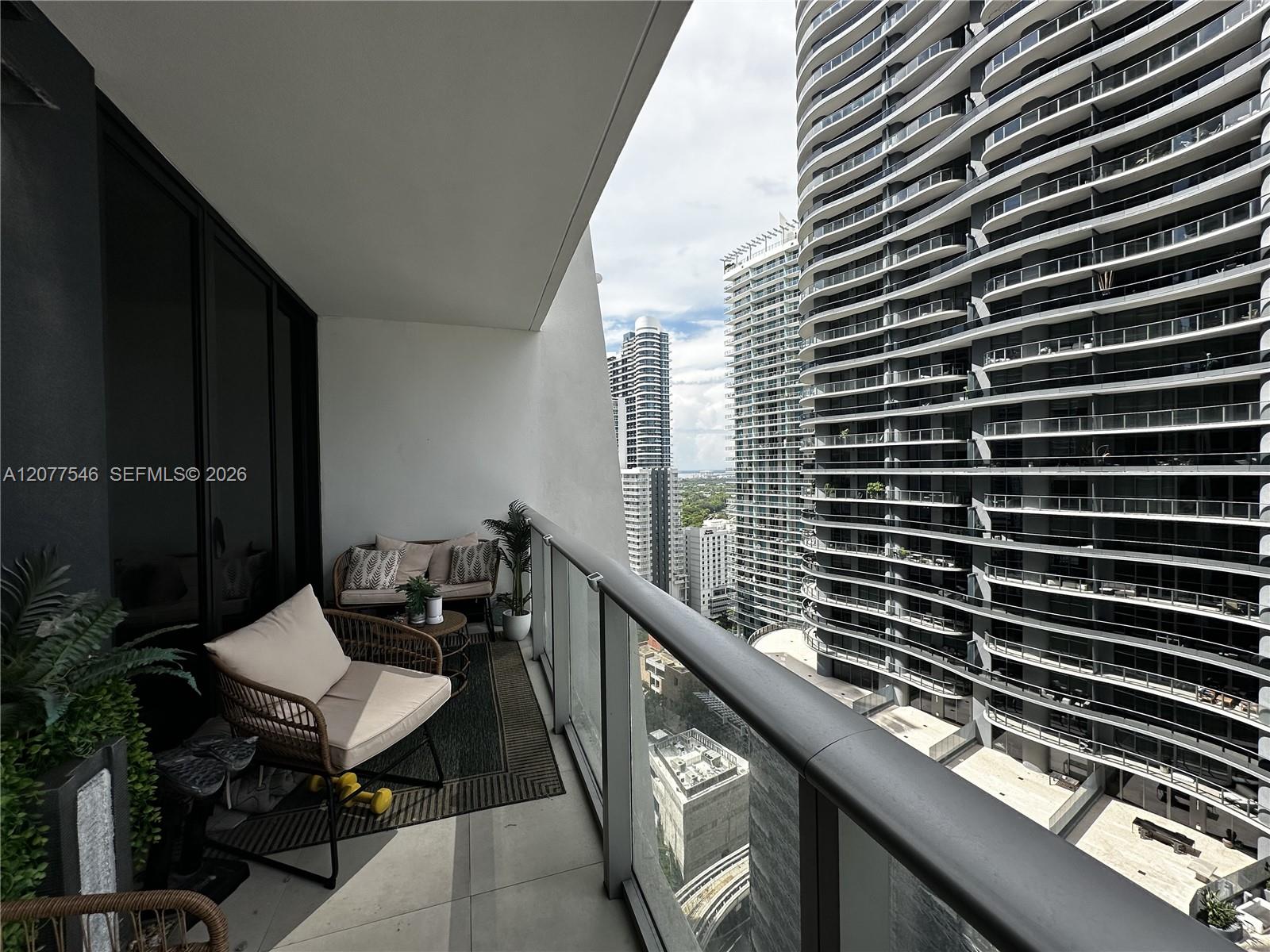 A12077546 Property Photo 2