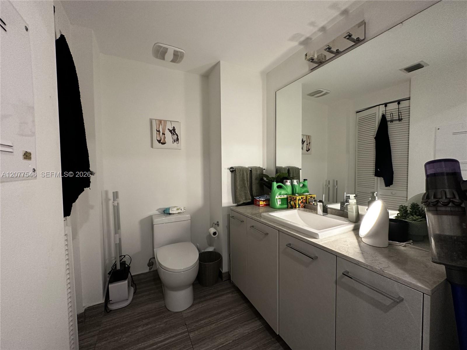 A12077546 Property Photo 10