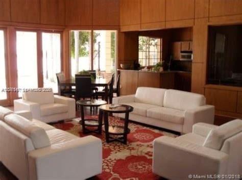 2881 N Oakland Forest Drive 103 Property Photo 21