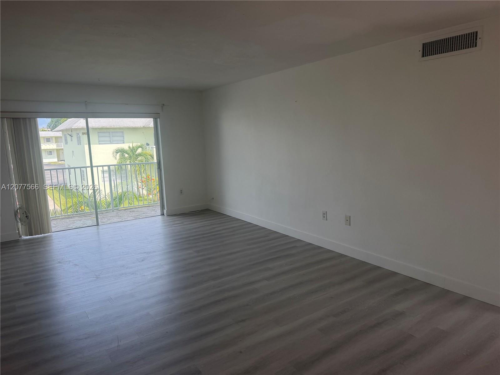 7590 Sw 82nd Street F221 Property Photo 4