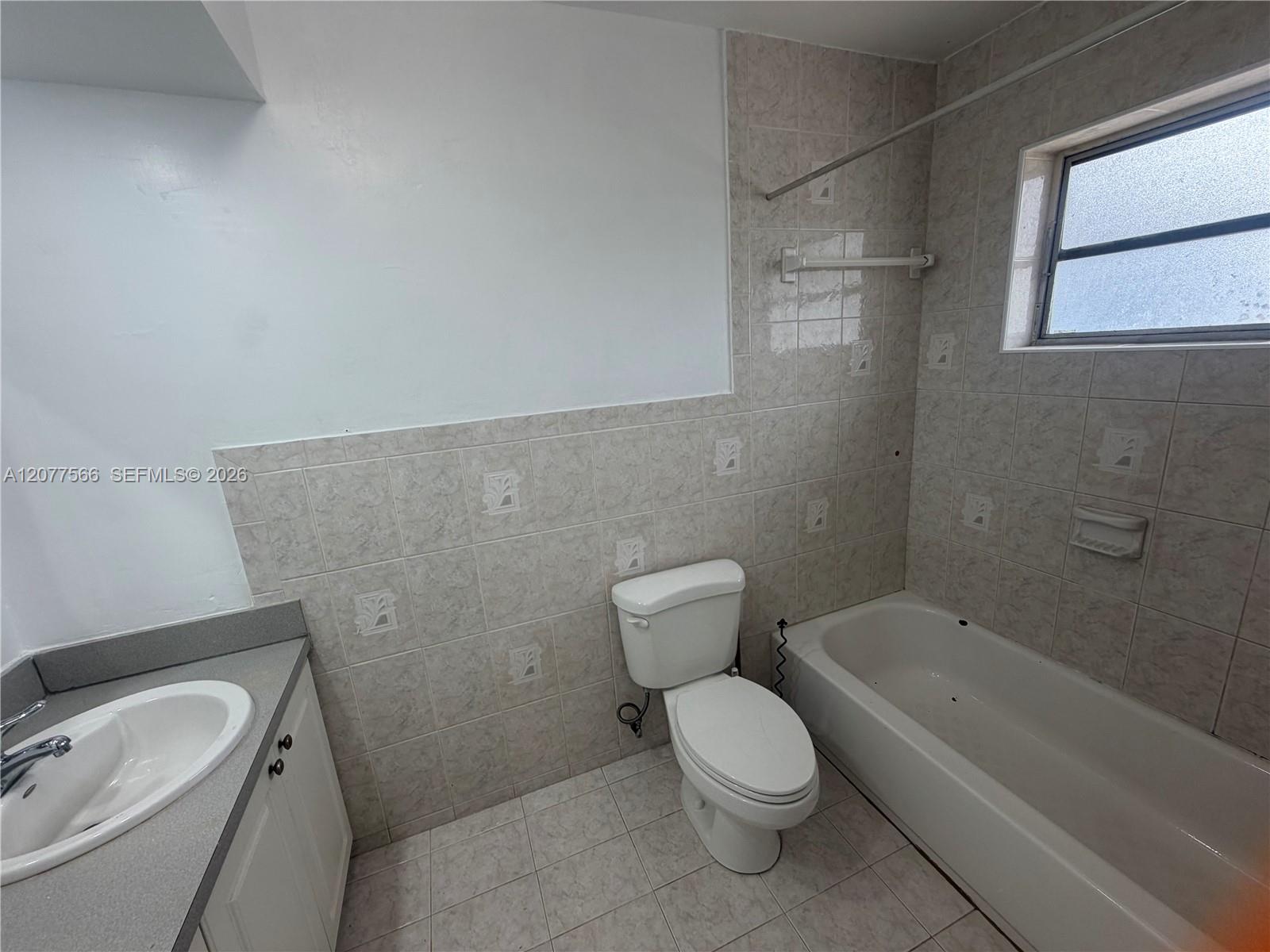 7590 Sw 82nd Street F221 Property Photo 11