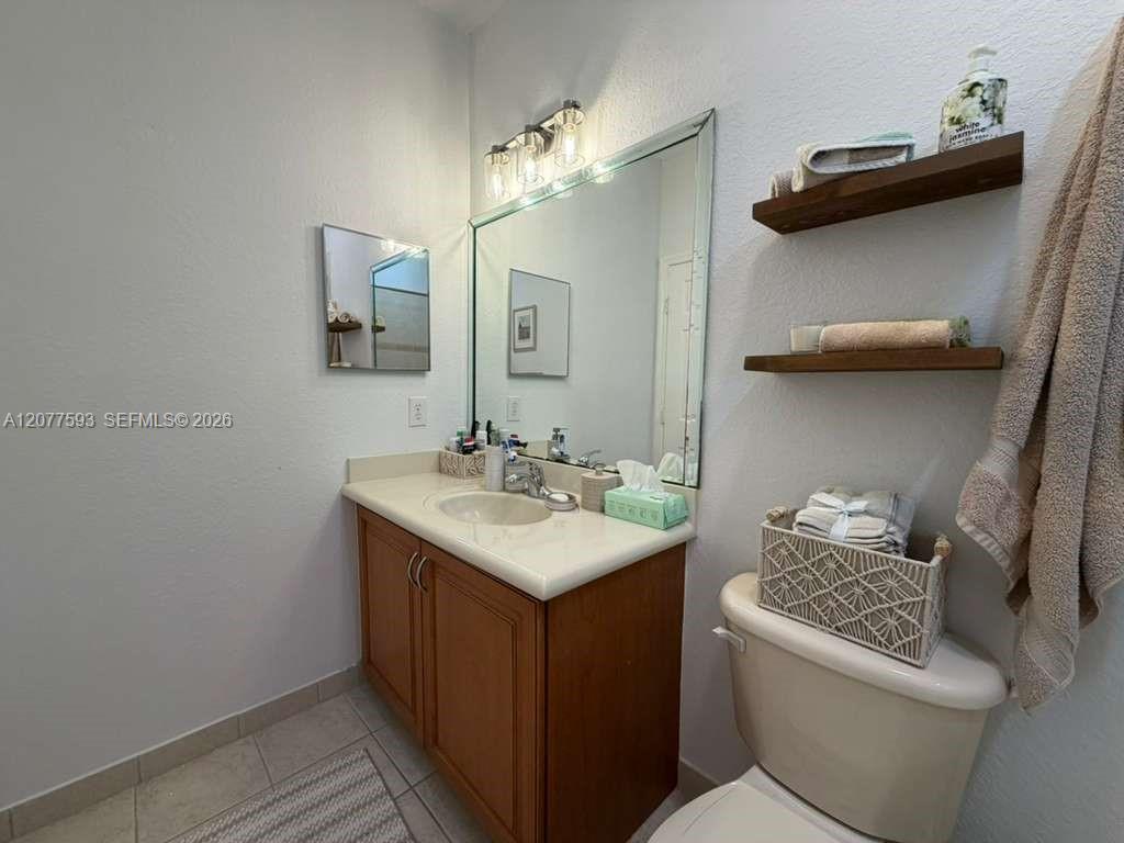 7940 Nw 108th Place Property Photo 26