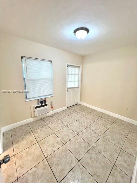 698 Ne 85th Street 3 Property Photo 7