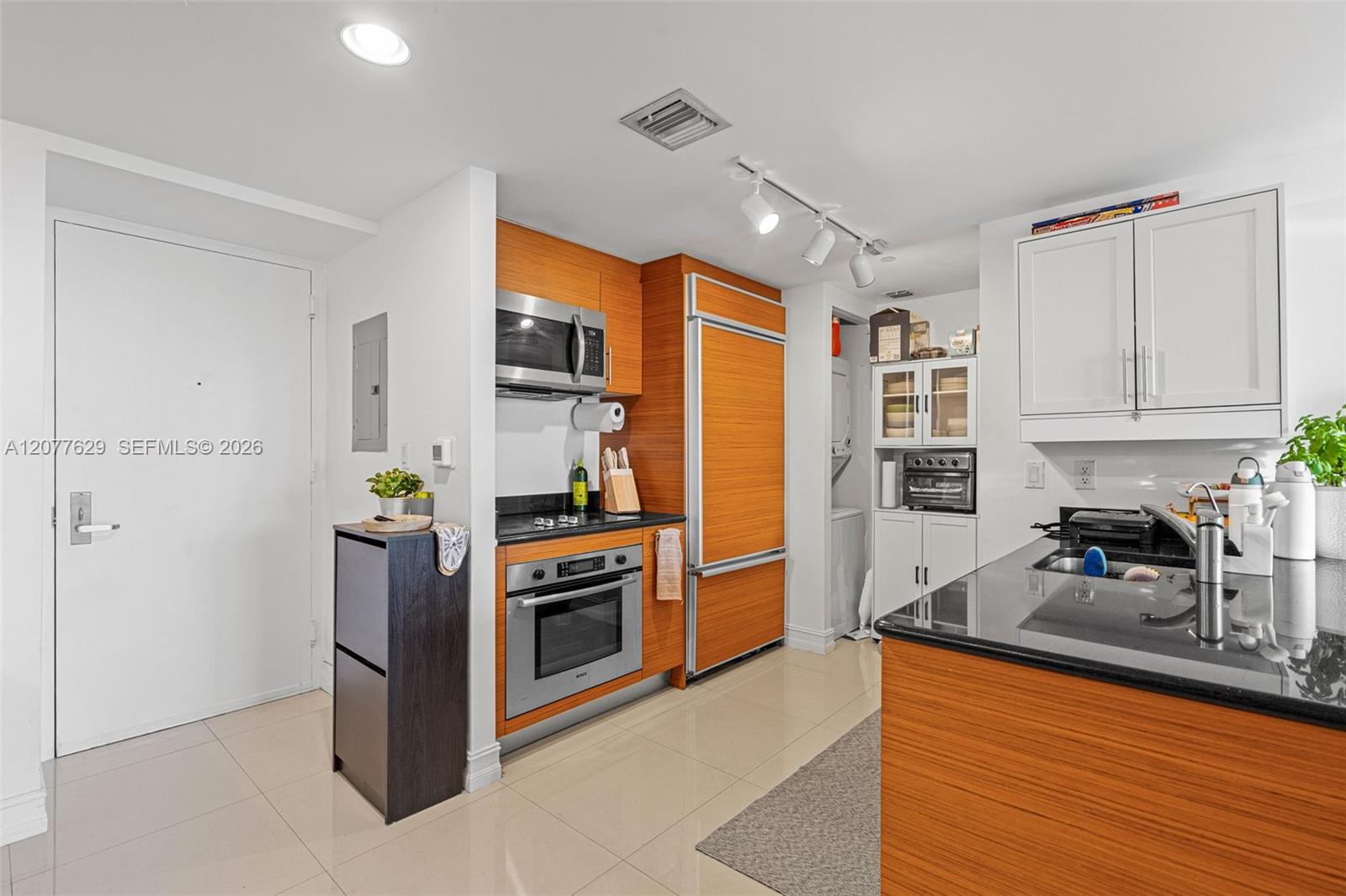 50 Biscayne Boulevard 2507 Property Photo 7