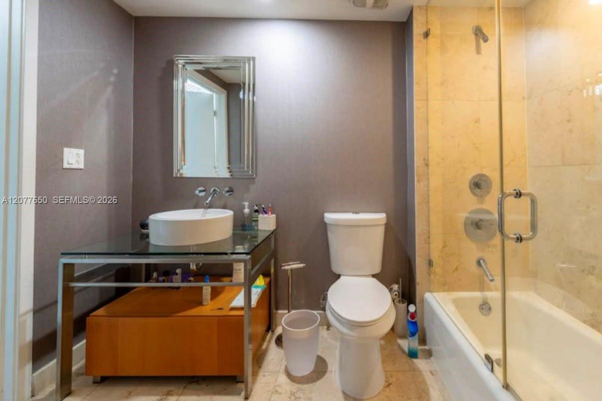 A12077650 Property Photo 11