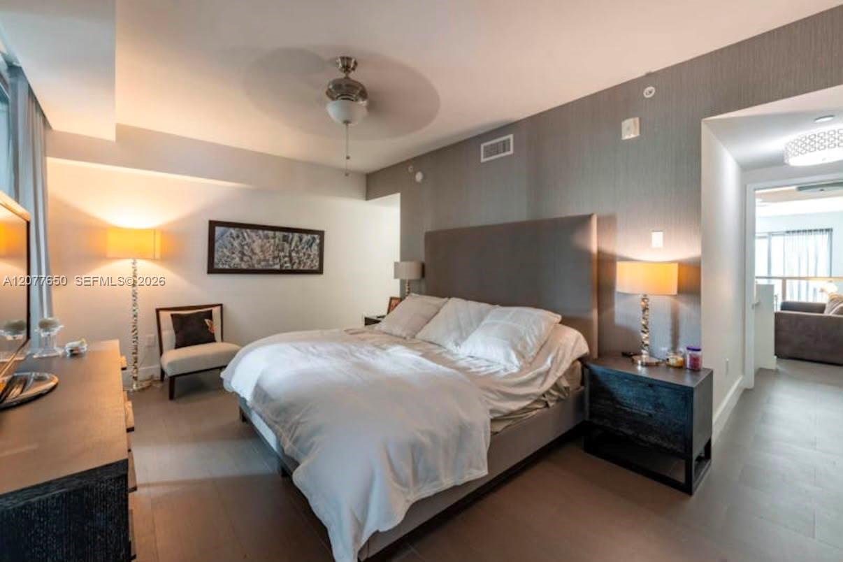 A12077650 Property Photo 12