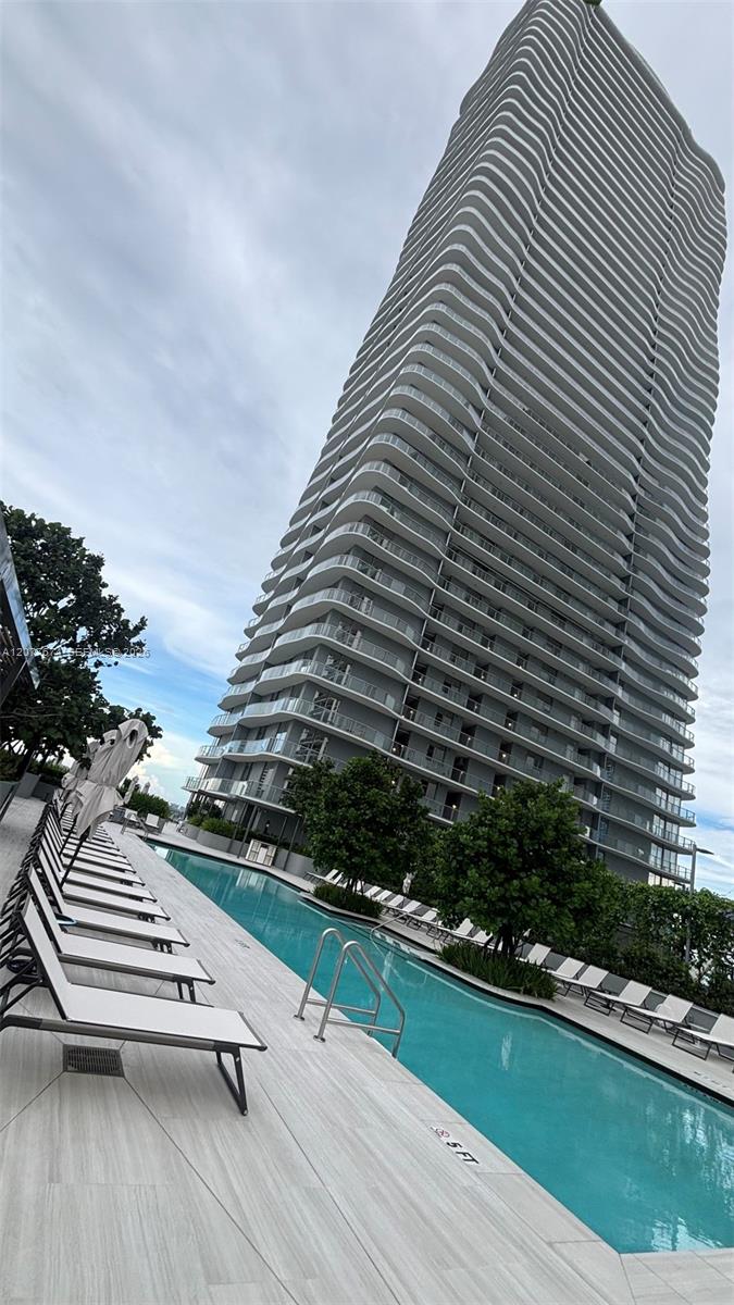 1400 Biscayne Boulevard 2106 Property Photo 1