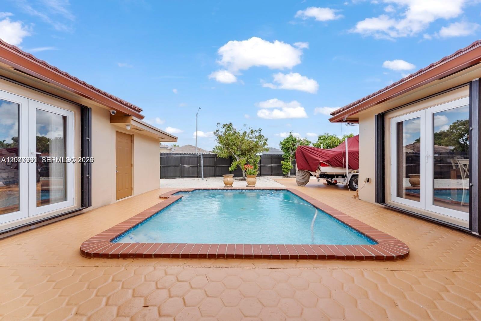 A12077681 Property Photo 5