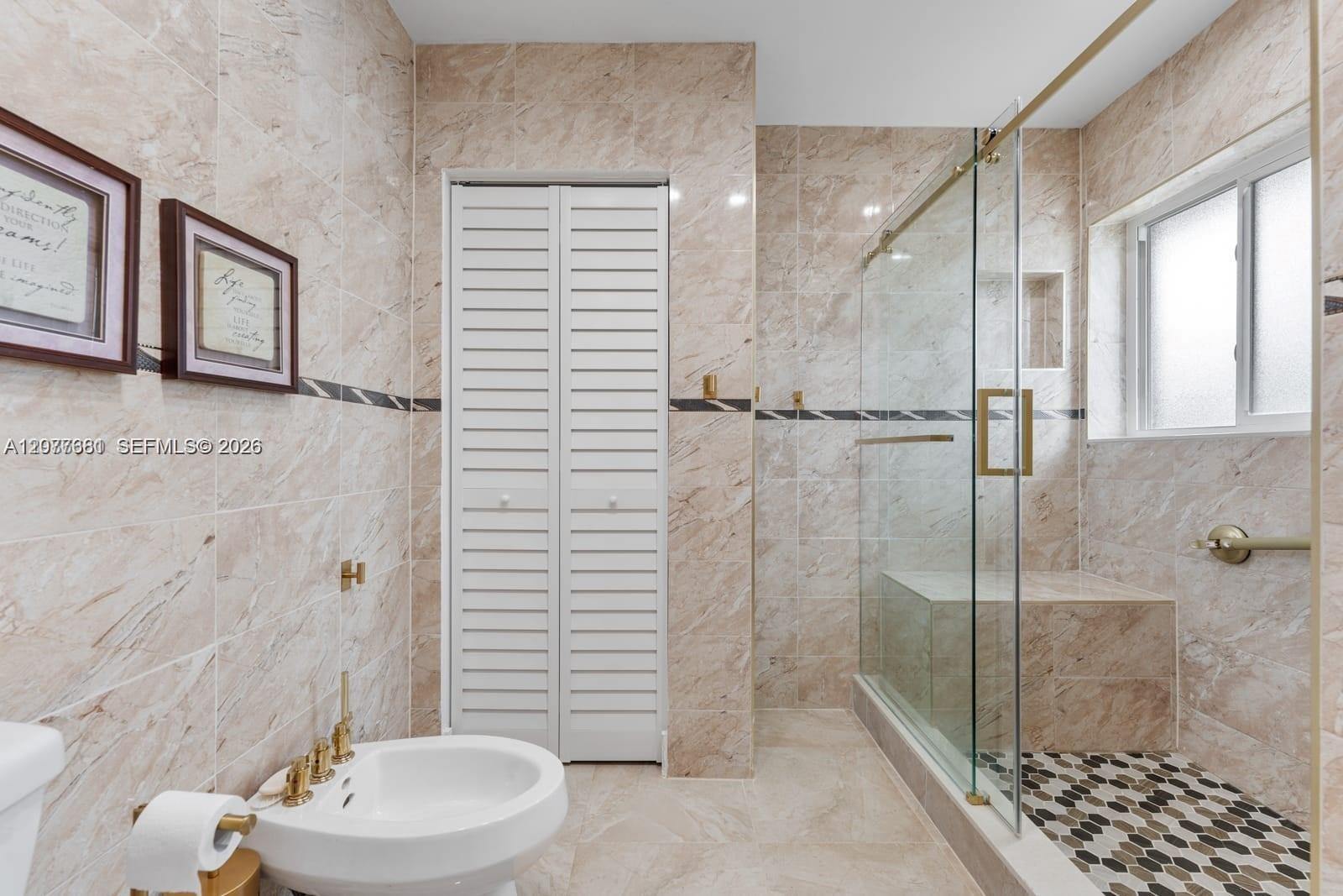 A12077681 Property Photo 19