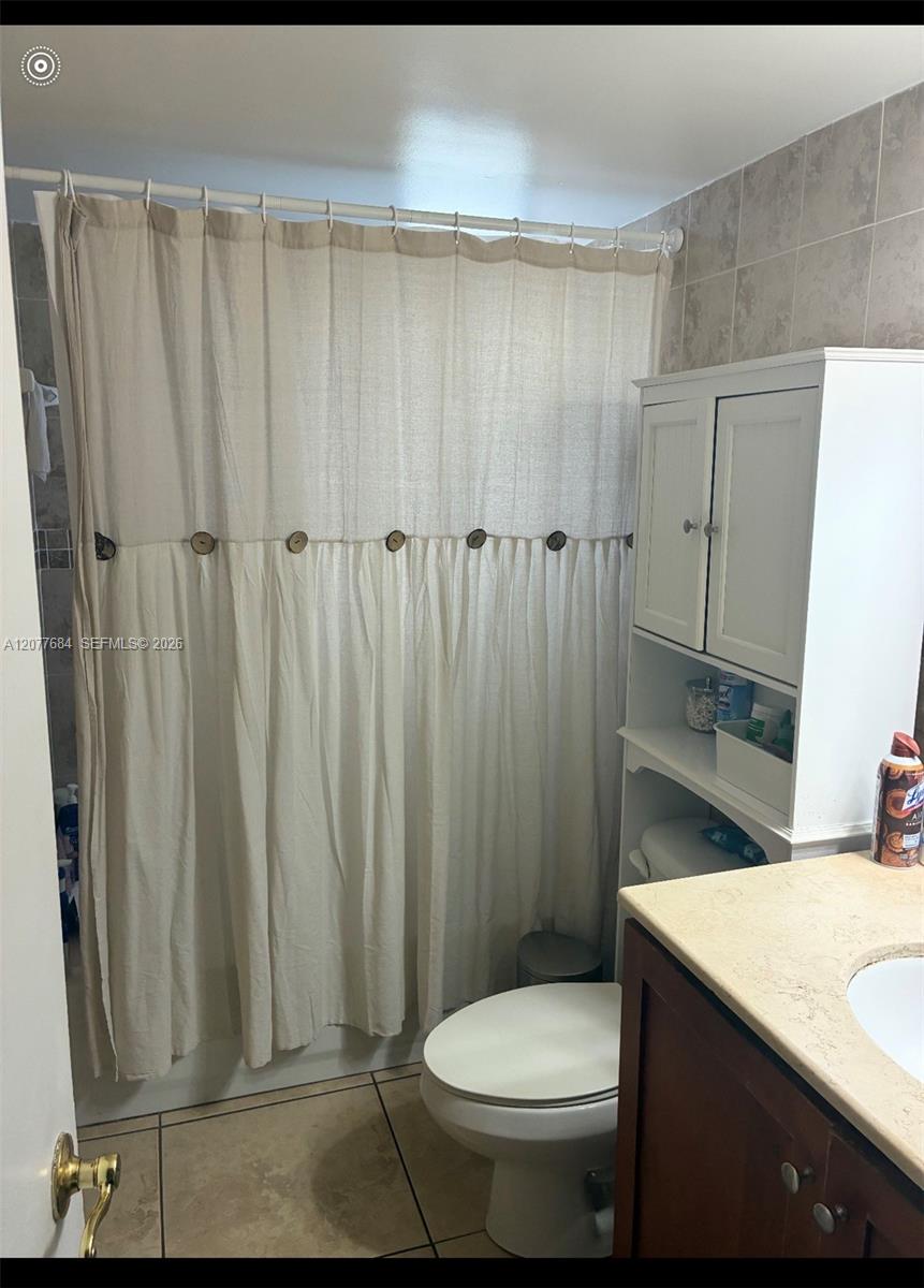 4550 Nw 9th Street 821e Property Photo 1