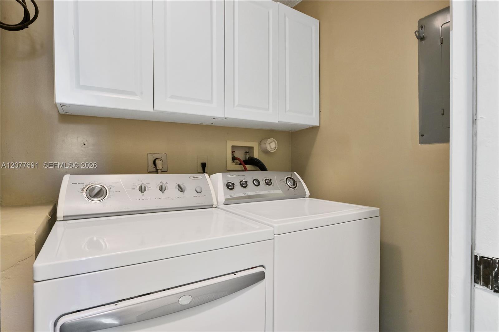 A12077691 Property Photo 13