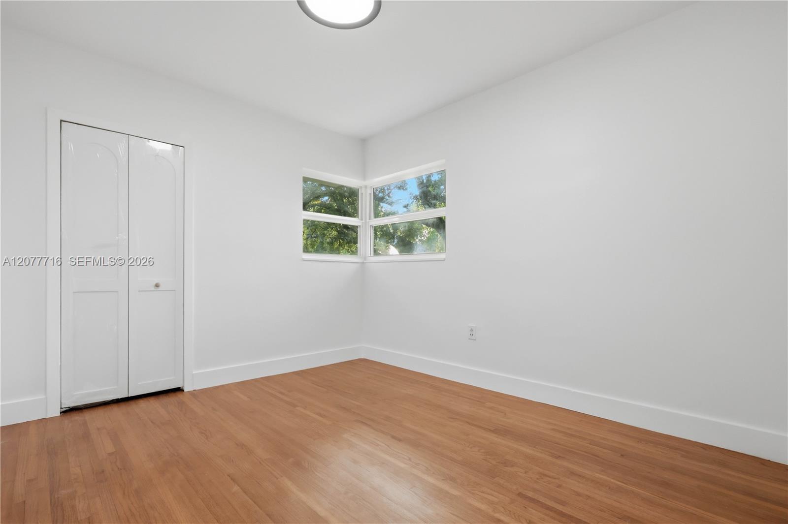 13040 N Miami Avenue Property Photo 23