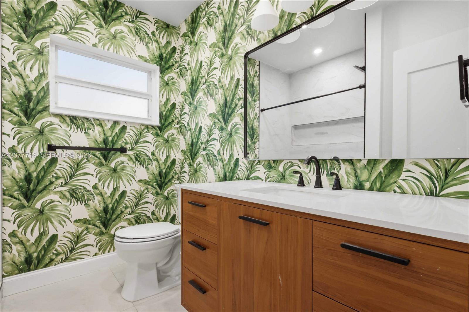 13040 N Miami Avenue Property Photo 24
