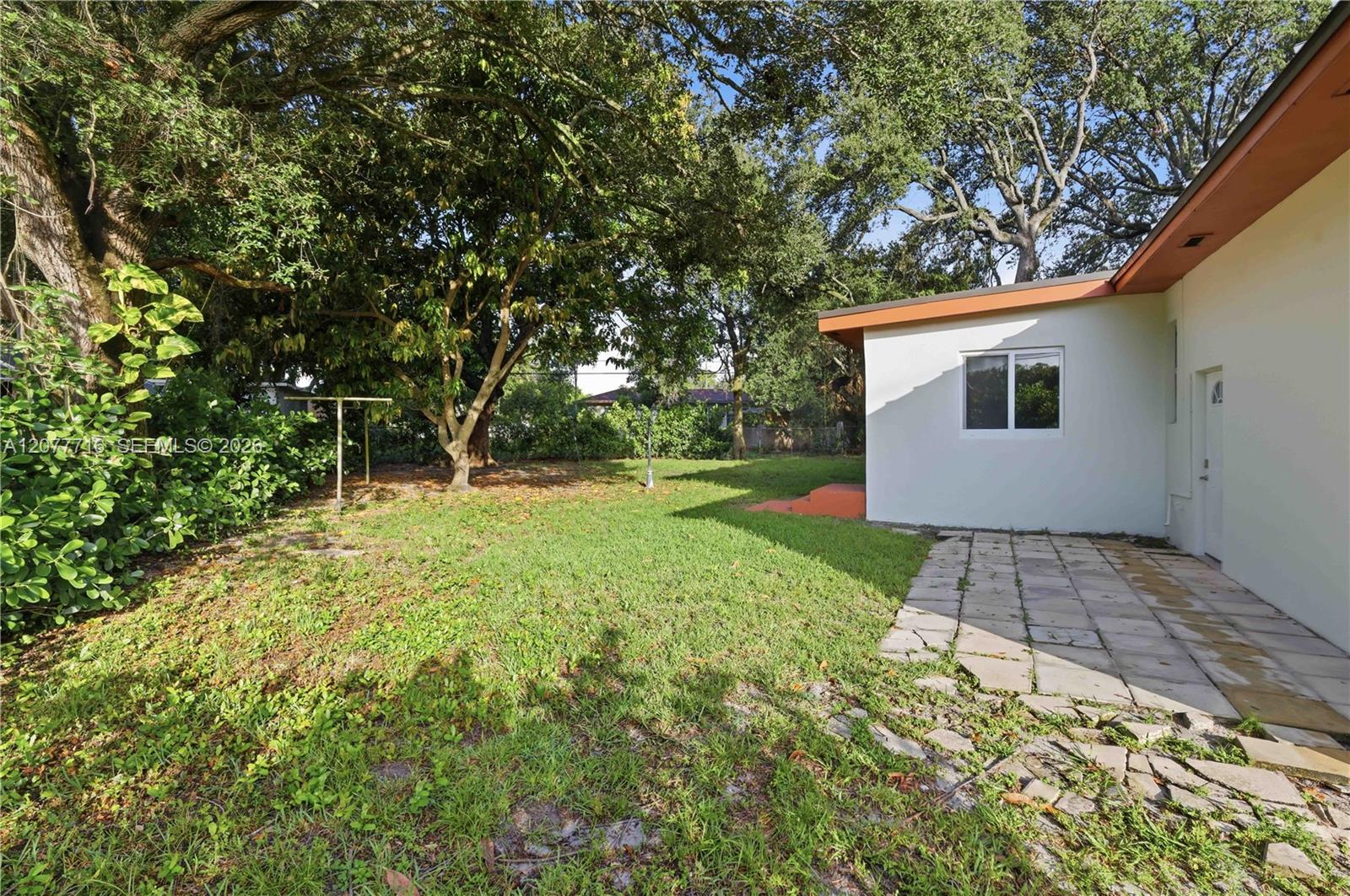 13040 N Miami Avenue Property Photo 33