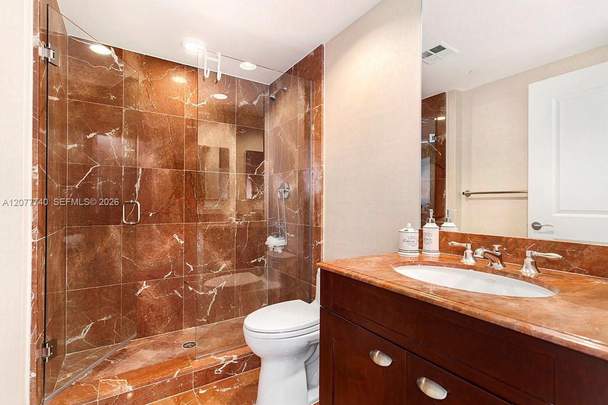 6000 Island Boulevard 2204 Property Photo 11