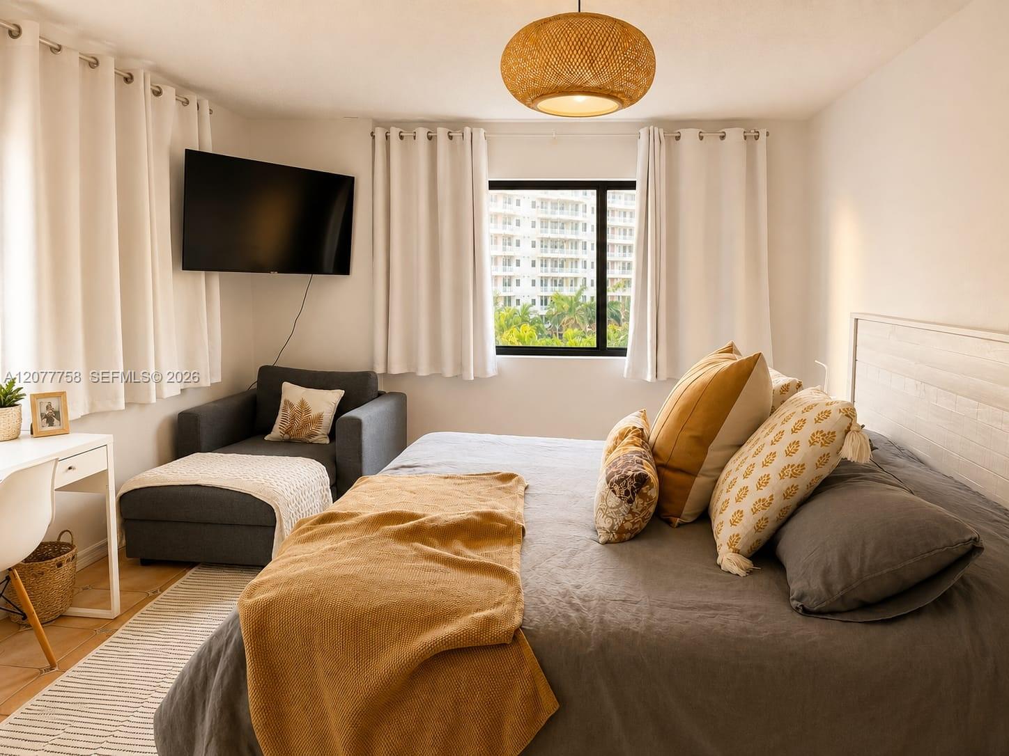 A12077758 Property Photo 8