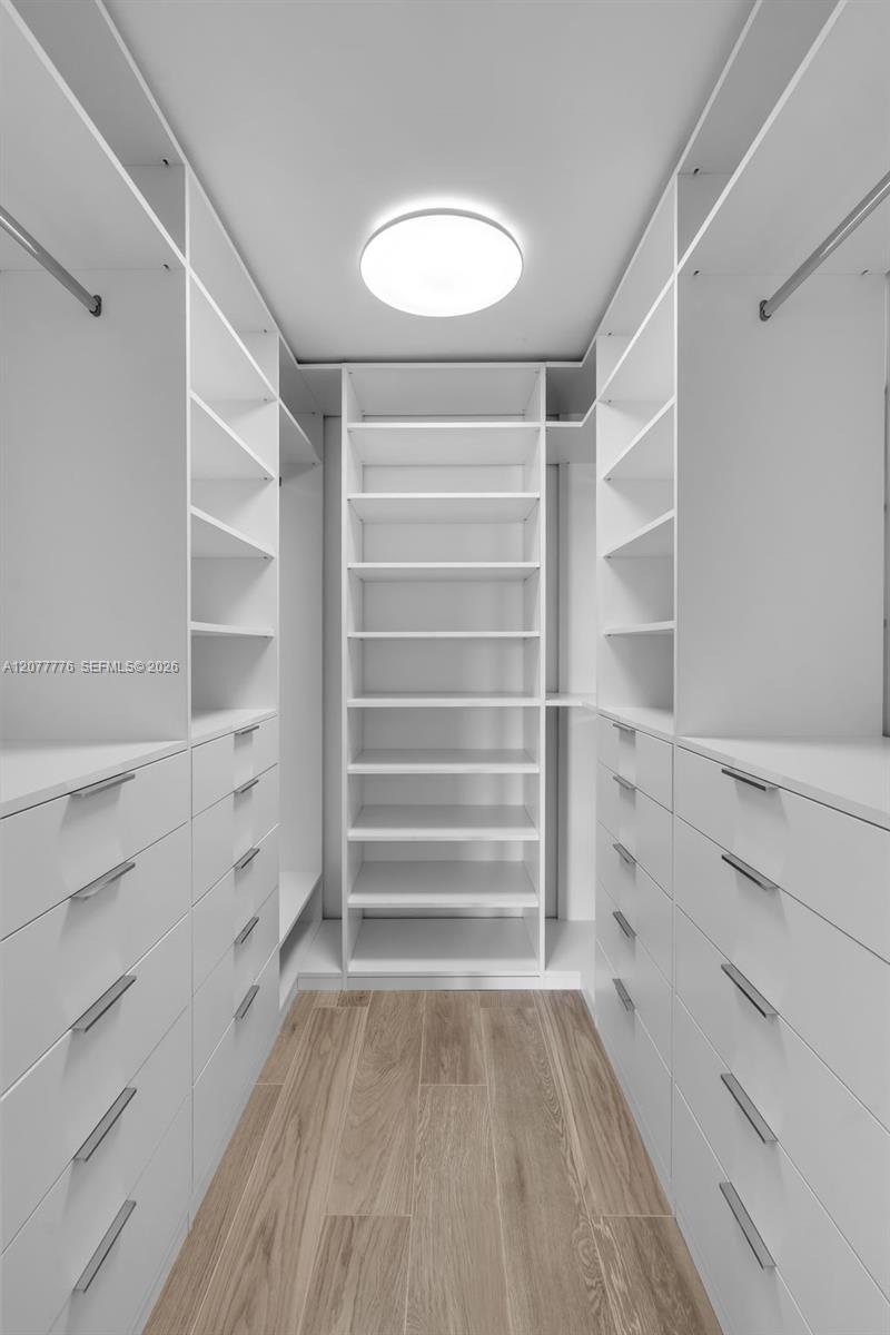 607 Ocean Drive 10k Property Photo 19