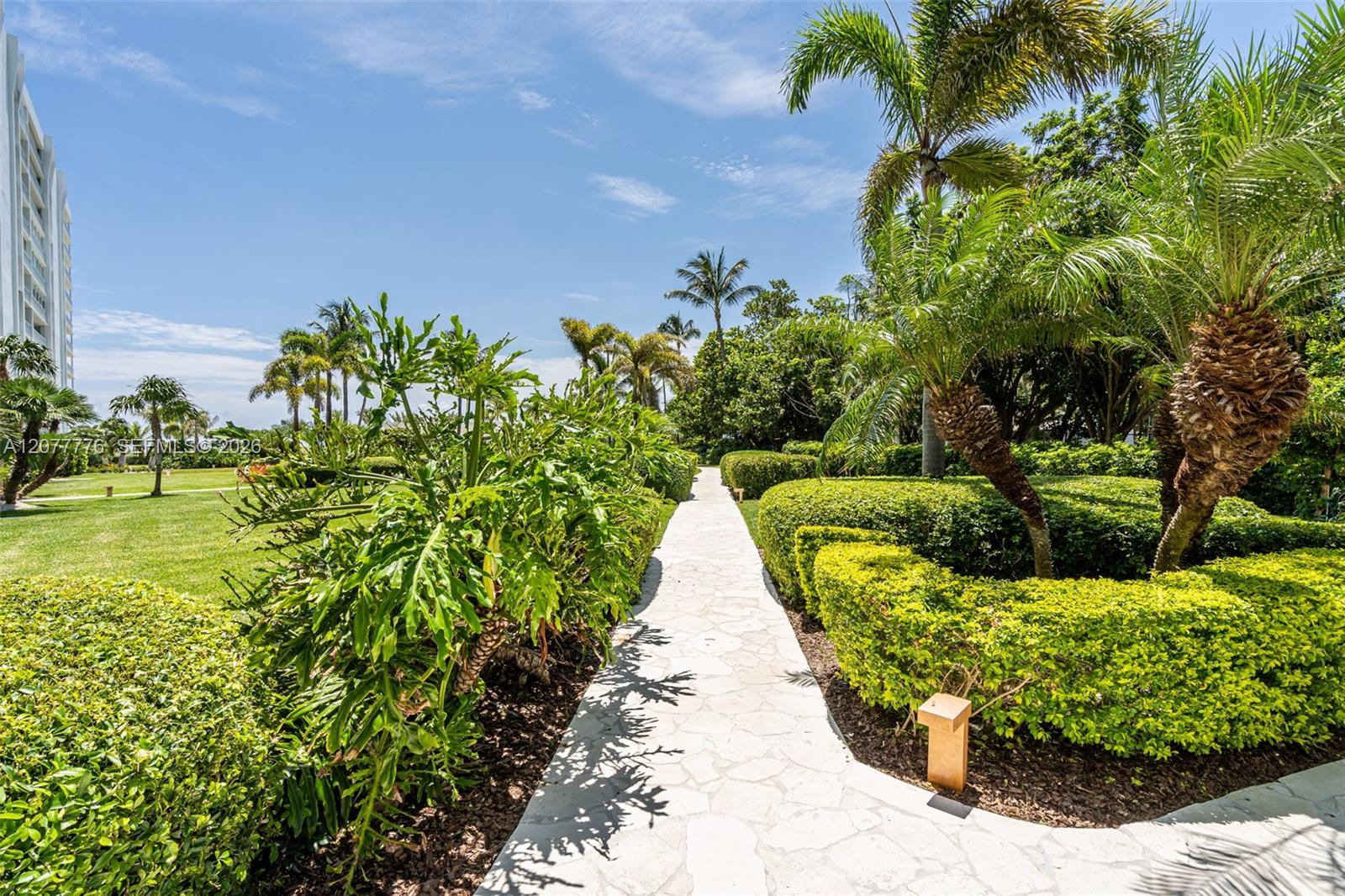 607 Ocean Drive 10k Property Photo 31
