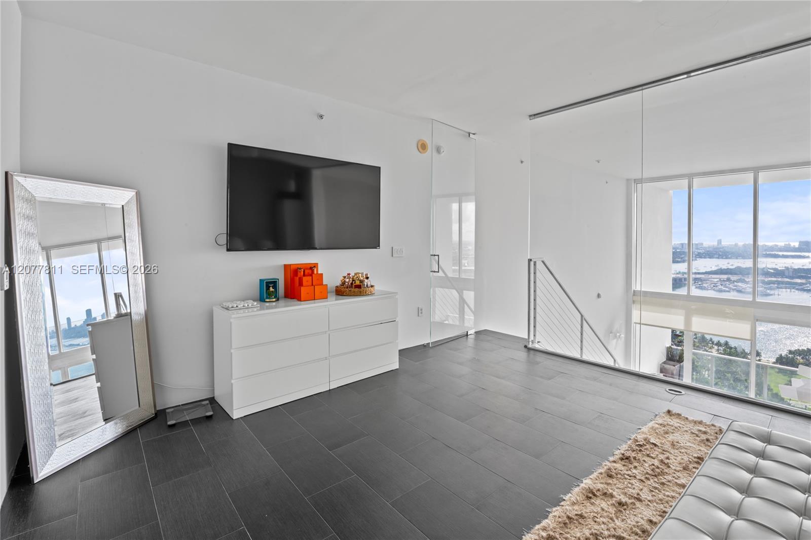 1040 Biscayne Boulevard 3203 Property Photo 23