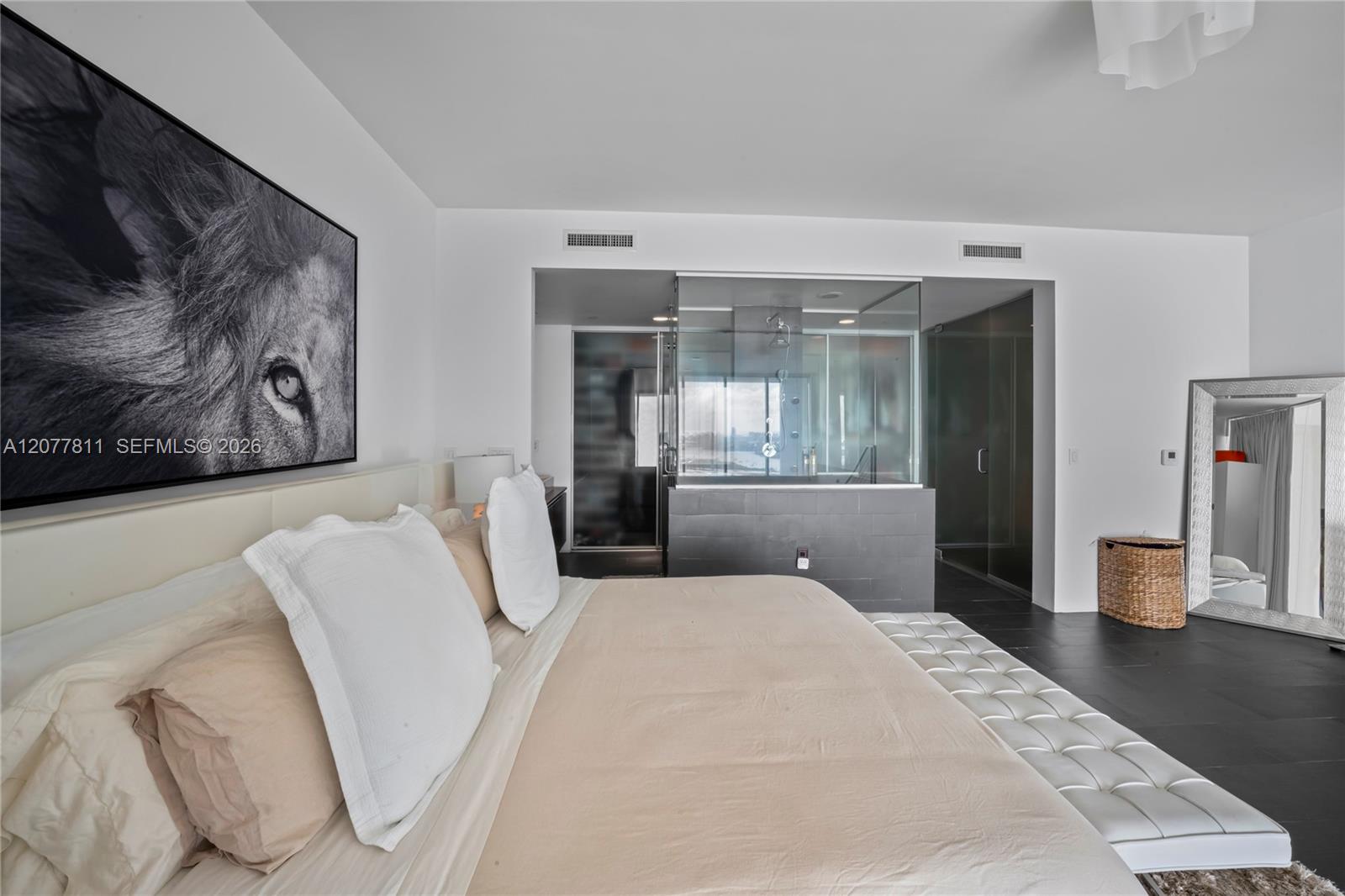 1040 Biscayne Boulevard 3203 Property Photo 26